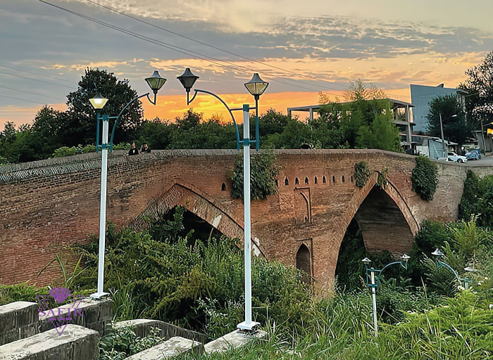 موقعیت دقیق پل خشتی لاهیجان